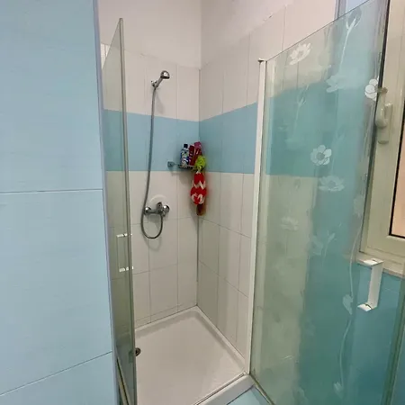 Iva Apartmán *